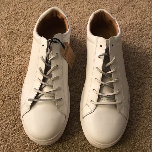 American Eagle Outfitters, Casual Leather Sneakers - Picture 3 of 6